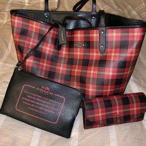 Coach bag with matching wallet